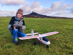 Erster Flugbetrieb 2025